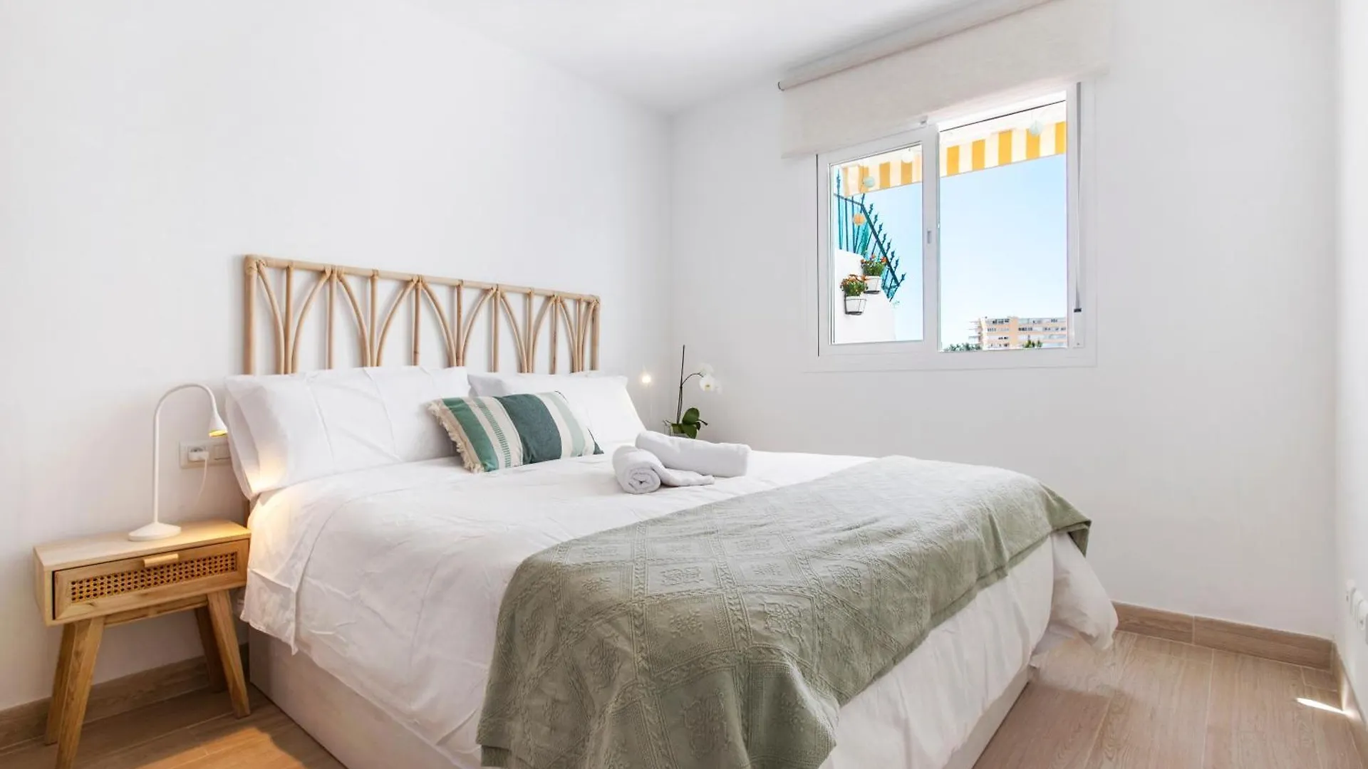 Apartamento Joya La Carihuela توريمولينوس 0*,