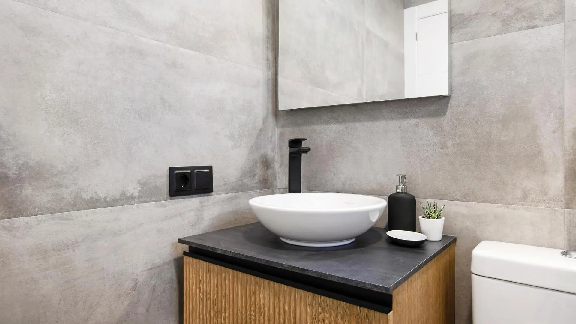 Apartamento Joya La Carihuela توريمولينوس